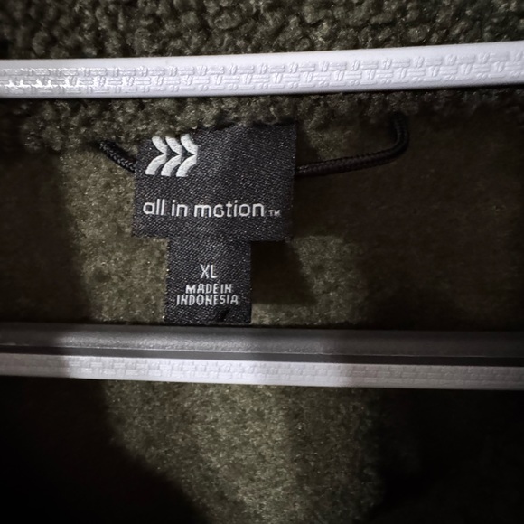 All in Motion Women’s Fleece Pullover Jacket - Olive - Picture 3 of 4